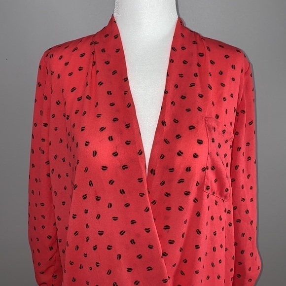 Hearts Patterned Blouse Deep V Pink and Black - Picture 6 of 16